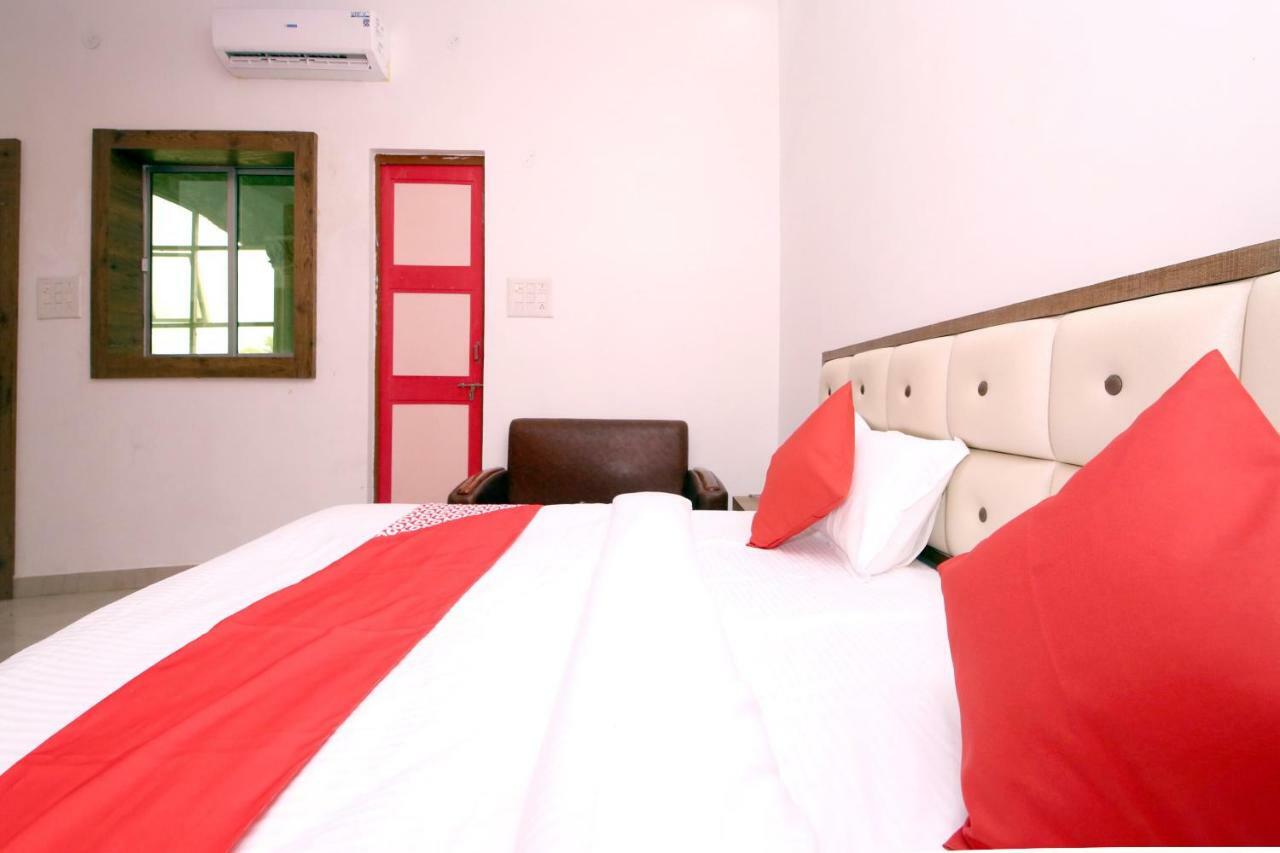 Oyo 38414 Rain Basera Resort Jabalpur Esterno foto